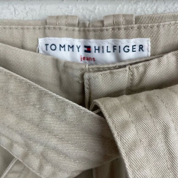 Tommy Hilfiger Jeans Khaki Cropped Pants Size 8 EUC - Picture 4 of 9